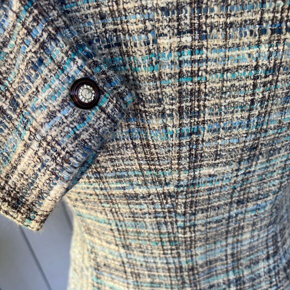 Lady Jacket blue tweed cameo buttons size 2 - Picture 7 of 11